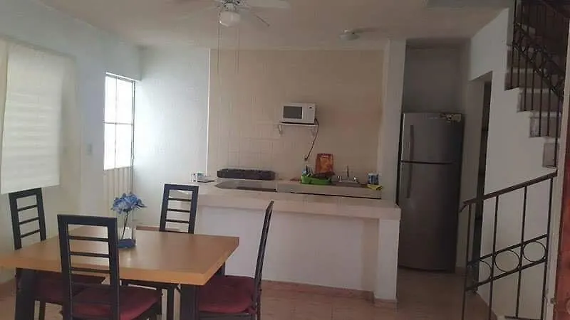 Room In Cancun Stadium Holiday home